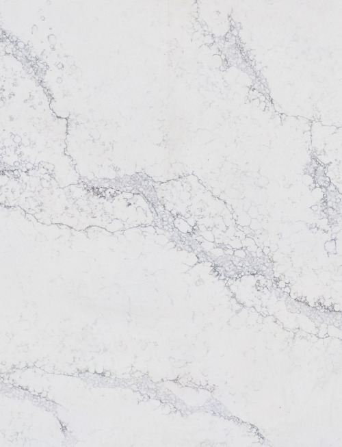 20-AC111-Calacatta-Plato-500x653